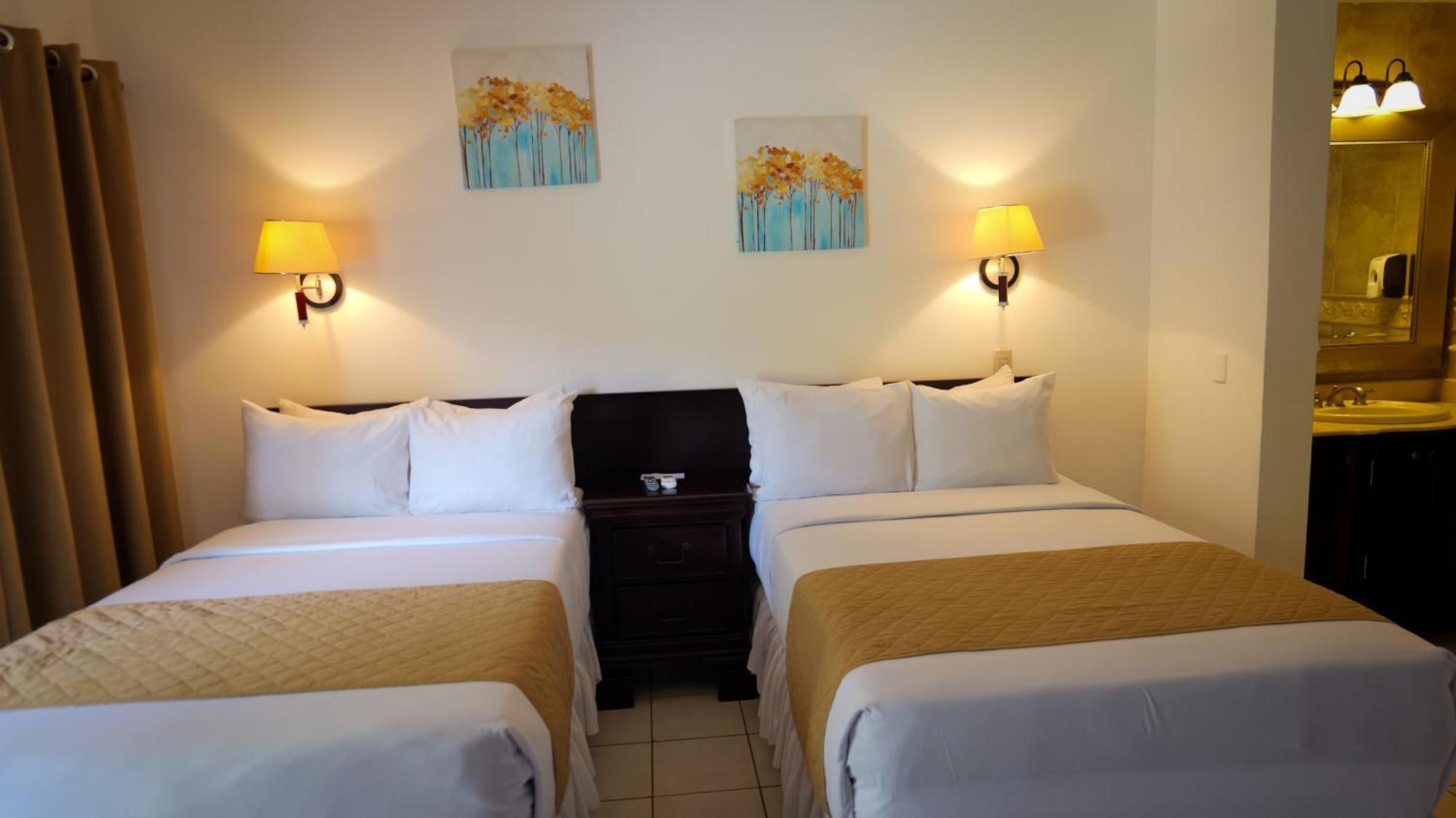 La Ensenada Beach Resort Tela Ngoại thất bức ảnh